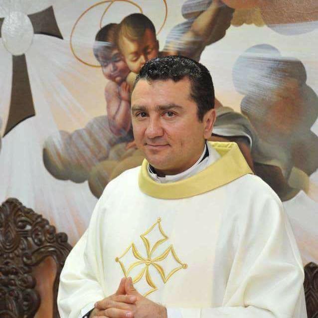 Pe. Edilberto